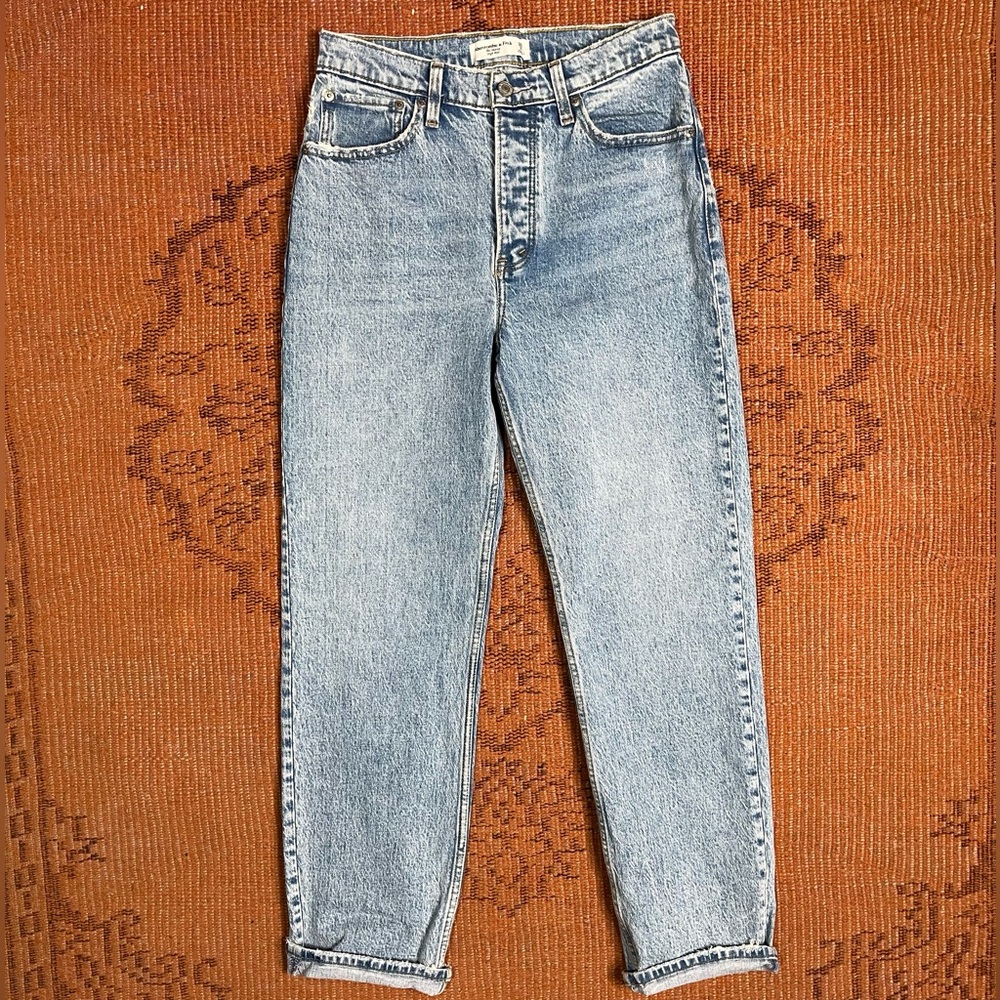 Abercrombie & Fitch Skinny High Rise Jeans